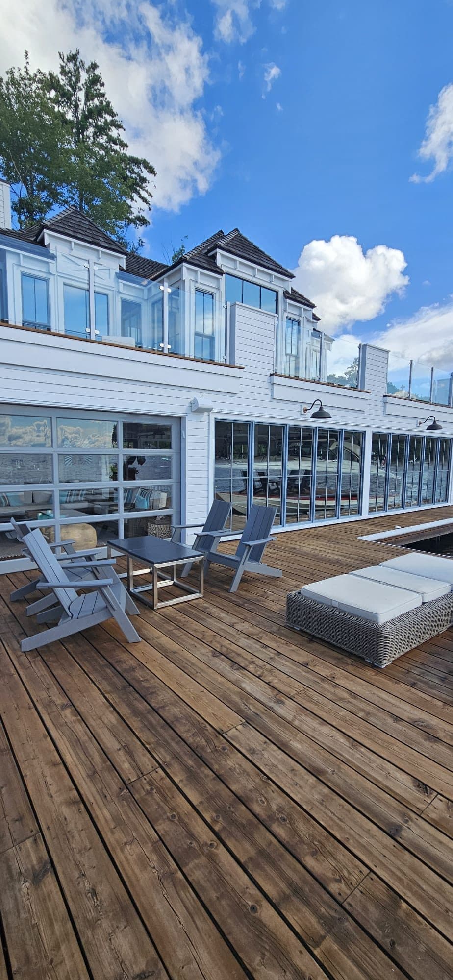 Deck, Dock & Fence Staining in Muskoka, Ontario